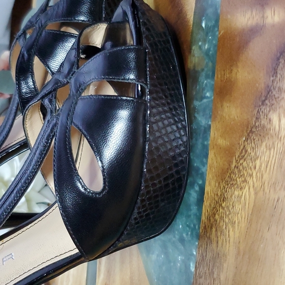 Marc Fisher Open Toe Heels | Size 8.5M - Picture 7 of 7